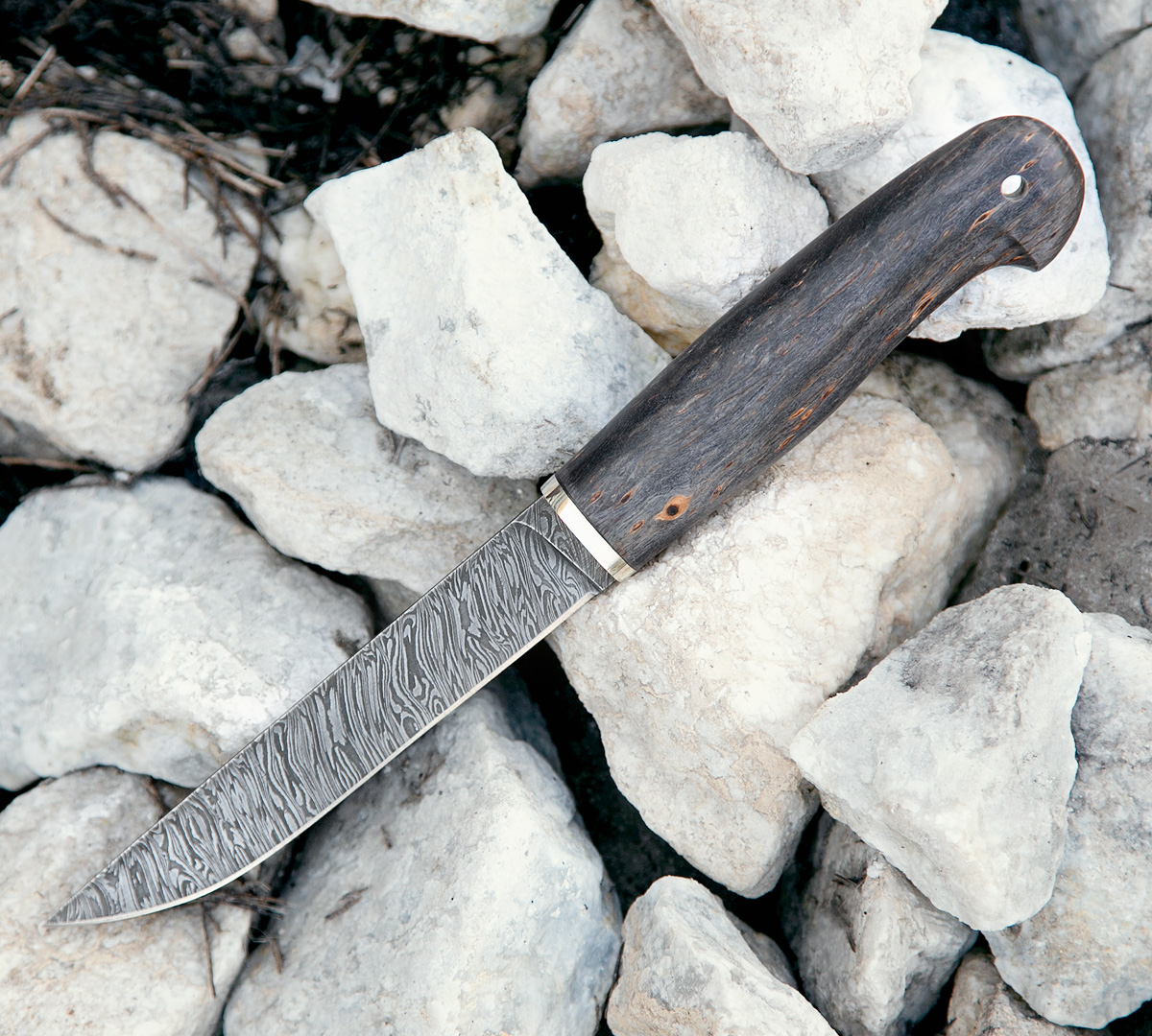 Нож Лесник из дамасской стали